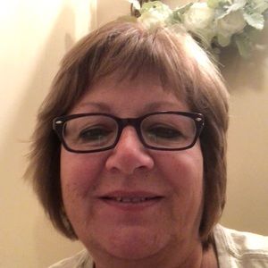 Meet your Posher, Paula